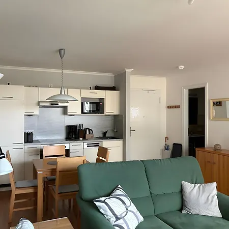 Bernstein We 13 Apartman